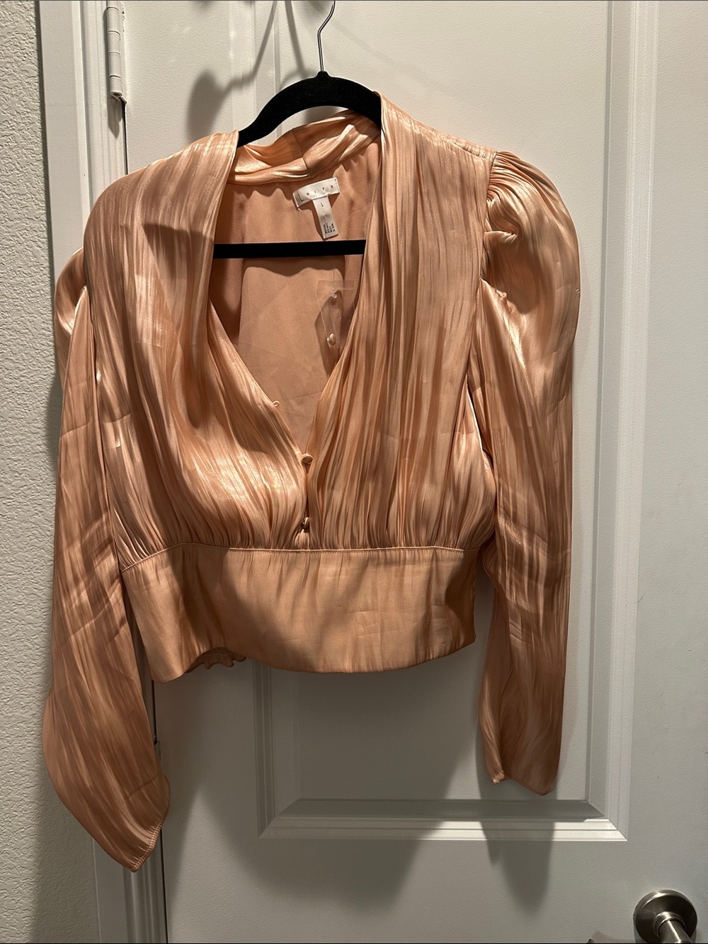 Leith Peach Satin Pleated V-Neck Blouse